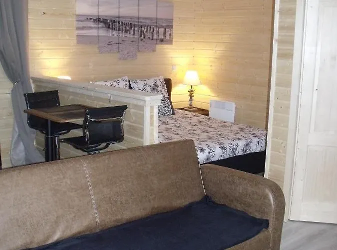 Beatrice Ver-sur-Mer